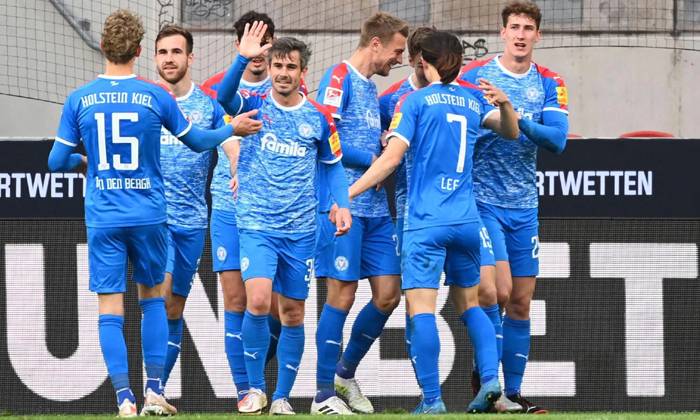 Nhận định, soi k&egrave;o St. Pauli vs Holstein Kiel, 18h30 ng&agrave;y 25/7