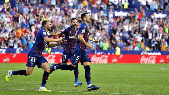 K&egrave;o xi&ecirc;n thơm nhất h&ocirc;m nay 25/9: Burgos vs Levante 