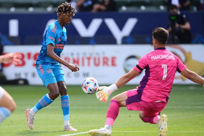 Ph&acirc;n t&iacute;ch k&egrave;o hiệp 1 San Jose vs LA Galaxy, 09h07 ng&agrave;y 25/9