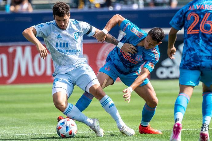 Soi k&egrave;o phạt g&oacute;c San Jose vs LA Galaxy, 09h07 ng&agrave;y 25/9