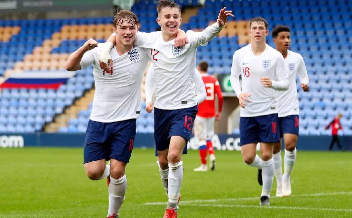 M&aacute;y t&iacute;nh dự đo&aacute;n b&oacute;ng đ&aacute; 25/10: U17 Anh vs U17 Lithuania