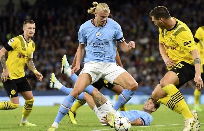 Soi k&egrave;o phạt g&oacute;c Dortmund vs Man City, 2h ng&agrave;y 26/10