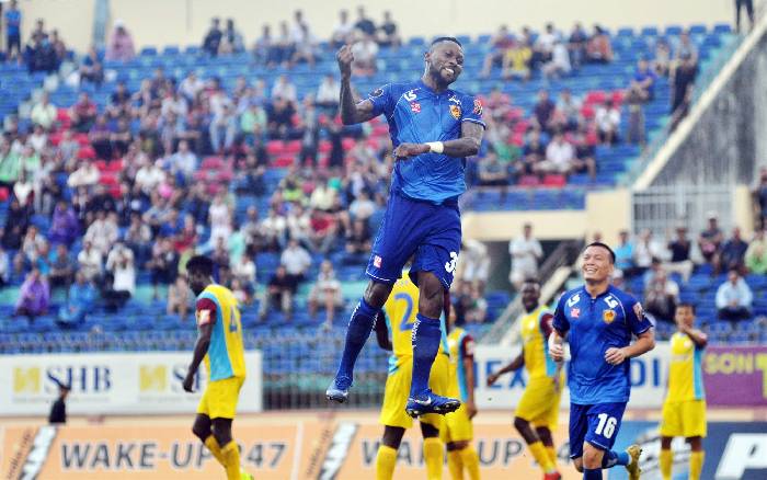 Ho&agrave;ng Vũ Samson: 'Con ngựa bất kham' kh&aacute;t khao một lần l&ecirc;n tuyển Việt Nam