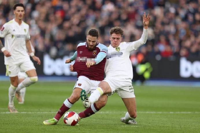 Nhận định, soi k&egrave;o Leeds vs West Ham, 2h00 ng&agrave;y 25/10: B&uacute;a giấy
