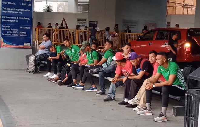 Nhiều đội b&oacute;ng &lsquo;vạ vật&rsquo; v&igrave; c&ocirc;ng t&aacute;c tổ chức tại SEA Games 30