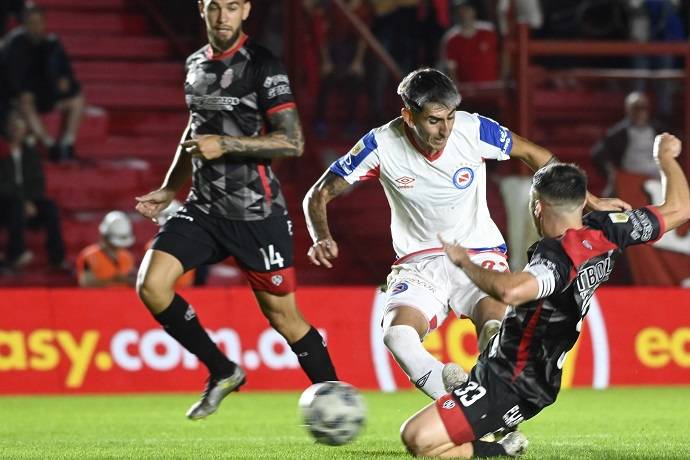 Nhận định, soi k&egrave;o Argentinos Juniors vs Barracas Central, 7h15 ng&agrave;y 26/11: Ưu thế s&acirc;n nh&agrave;