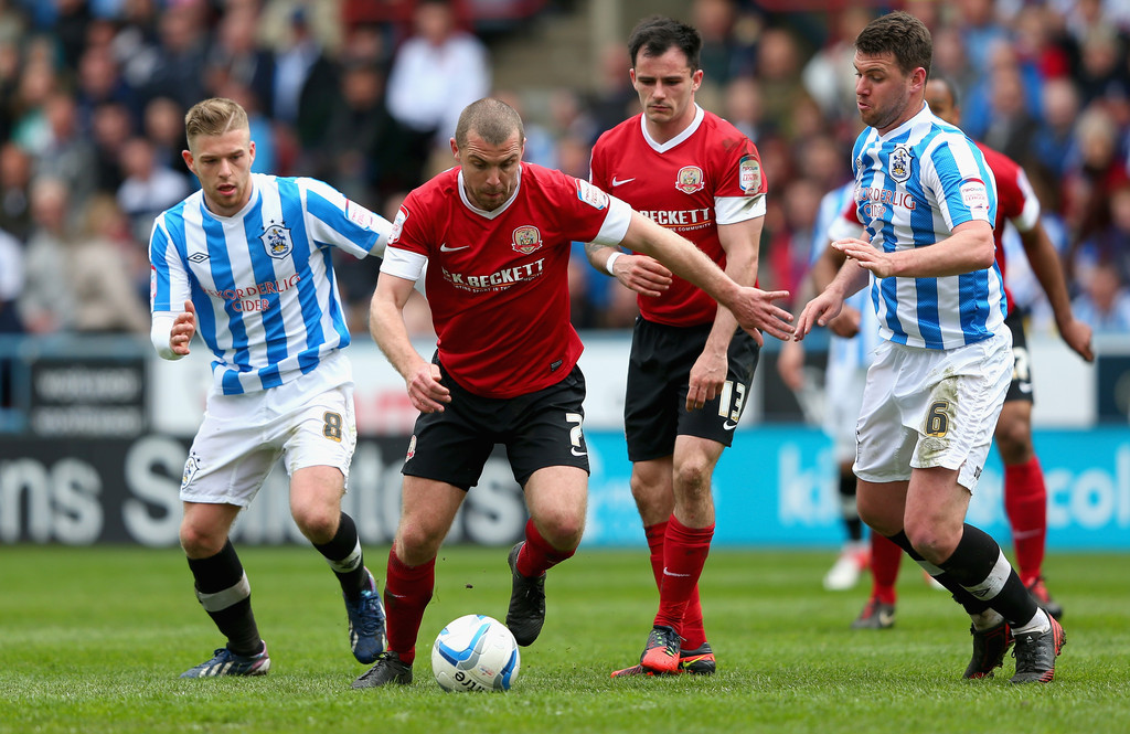 Nhận định Barnsley vs Huddersfield Town, 22h00 ng&agrave;y 26/12