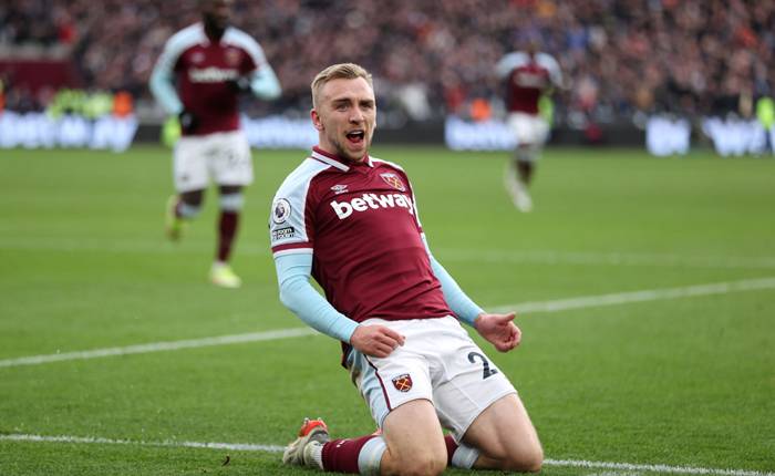 Soi k&egrave;o phạt g&oacute;c West Ham vs Southampton, 22h ng&agrave;y 26/12