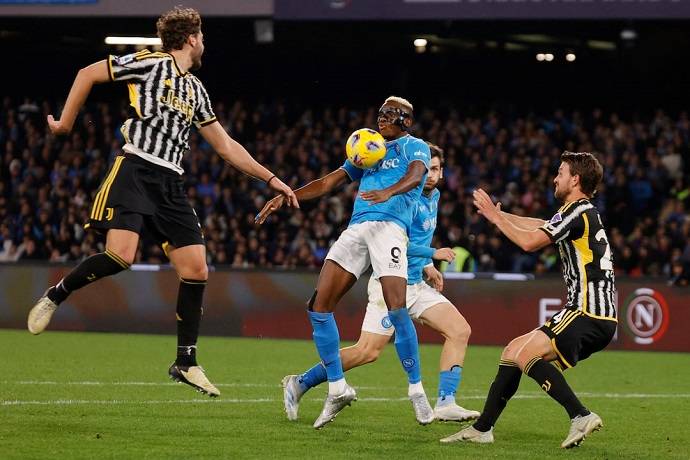 Soi k&egrave;o phạt g&oacute;c Napoli vs Juventus, 0h00 ng&agrave;y 26/1