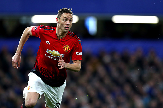 Man United lại đ&oacute;n tin buồn từ trụ cột