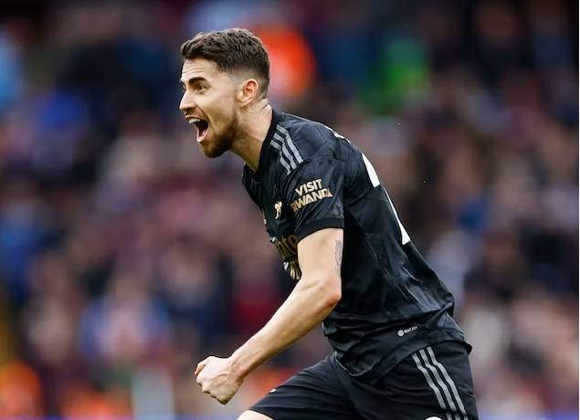 Đội h&igrave;nh ra s&acirc;n ch&iacute;nh thức Leicester vs Arsenal, 22h ng&agrave;y 25/2