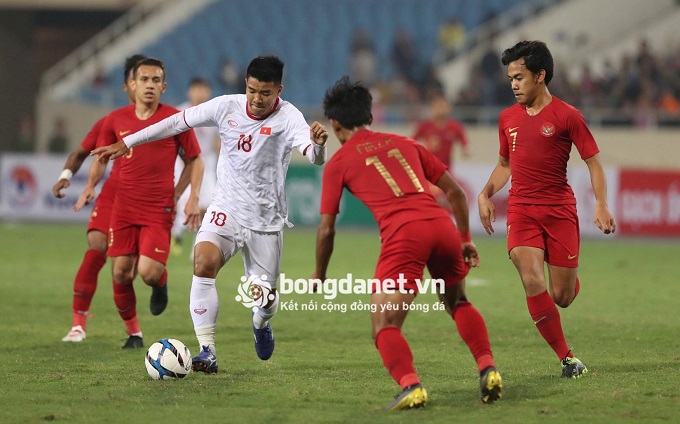 B&aacute;o H&agrave;n bắt đầu lo lắng cho thầy tr&ograve; HLV Park Hang Seo