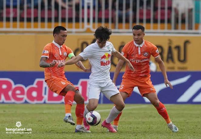 Lịch ph&aacute;t s&oacute;ng trực tiếp v&ograve;ng 6 V-League 2021: HAGL vs TP.HCM