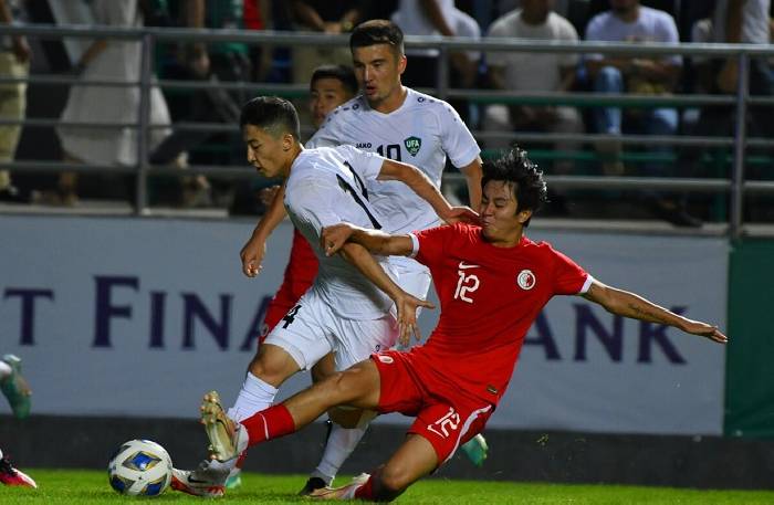 Nhận định, soi k&egrave;o Uzbekistan với Hồng K&ocirc;ng, 21h30 ng&agrave;y 26/3: V&eacute; sớm cho Uzbekistan