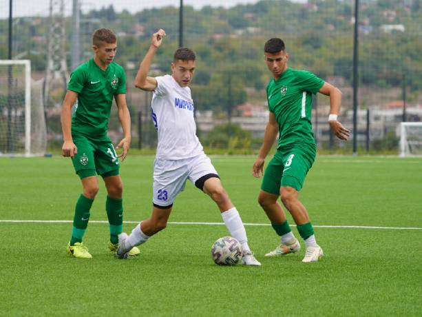 Nhận định, soi k&egrave;o Spartak Pleven vs Belasitsa Petrich, 20h30 ng&agrave;y 25/3: Kh&ocirc;ng c&ograve;n sức kh&aacute;ng cự