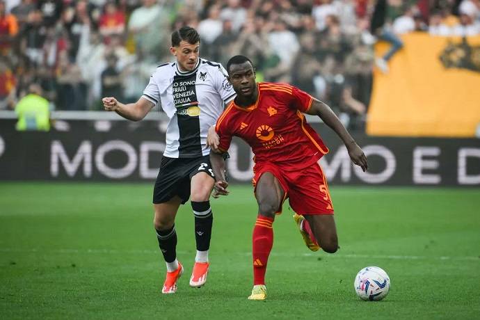 Nhận định, soi k&egrave;o Udinese với AS Roma, 1h00 ng&agrave;y 26/4: Nỗ lực trụ hạng
