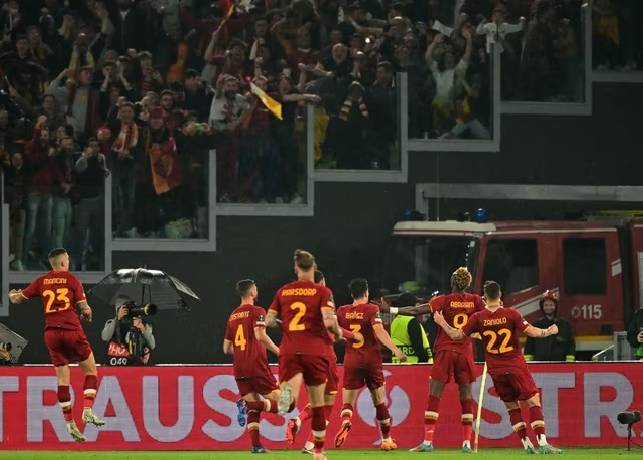 Đội h&igrave;nh ra s&acirc;n ch&iacute;nh thức Roma vs Feyenoord, 2h ng&agrave;y 26/5 (cập nhật)