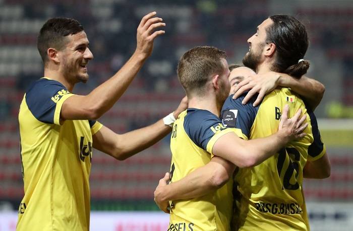 Nhận định, soi k&egrave;o St. Gilloise vs Genk, 23h30 ng&agrave;y 26/05: Ngậm ng&ugrave;i đứng sau