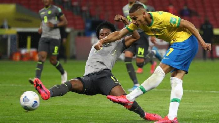 Soi k&egrave;o phạt g&oacute;c Brazil vs Ecuador, 4h ng&agrave;y 28/6