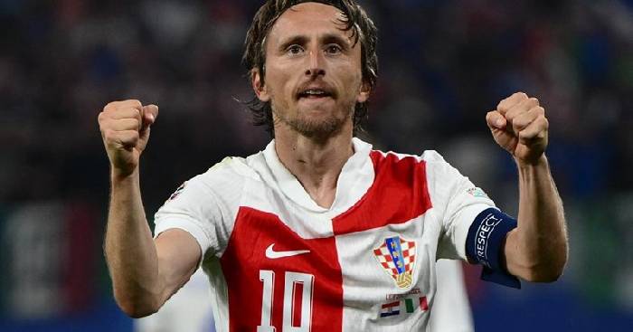 Luka Modric lập kỷ lục trong ng&agrave;y buồn của Croatia
