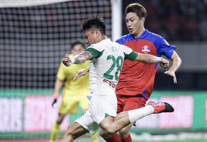 Nhận định, soi k&egrave;o Qingdao Hainiu vs Zhejiang Professional, 18h00 ng&agrave;y 25/6: Kh&ocirc;ng hề ngon ăn