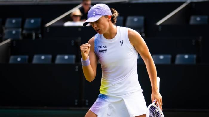 Swiatek chạm mốc 300 chiến thắng, v&agrave;o tứ kết Bad Homburg Open 2025