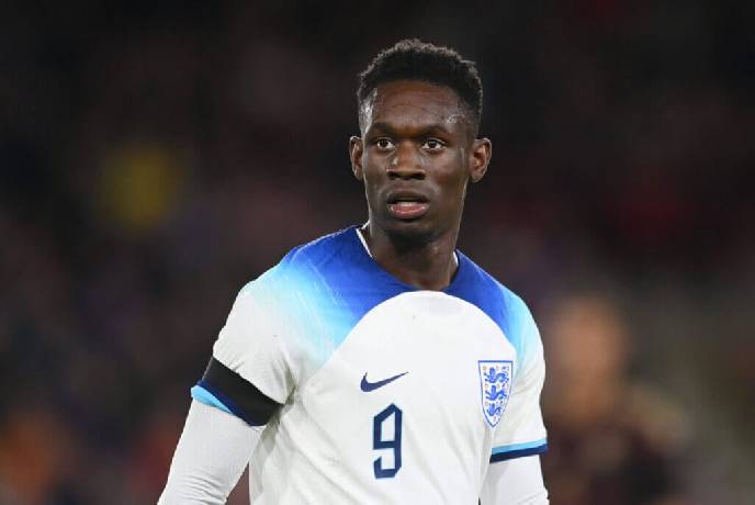 Arsenal nhận được đề nghị 35 triệu bảng cho 's&aacute;t thủ' ghi 21 b&agrave;n/37 trận