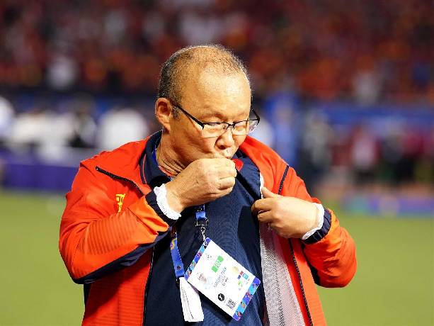 HLV Park Hang Seo nhận lương chưa từng c&oacute; khi dẫn dắt Malaysia