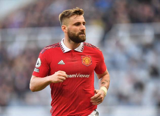 Luke Shaw t&iacute;nh chia tay MU, chuyển sang Saudi Arabia