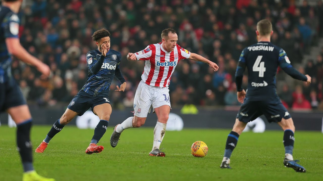 Nhận định Leeds Utd vs Stoke, 01h45 ng&agrave;y 28/8 (C&uacute;p Li&ecirc;n Đo&agrave;n Anh)