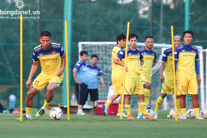 Việt Nam vs Malaysia: Thầy Park đ&oacute;n tin vui từ tr&ograve; cưng