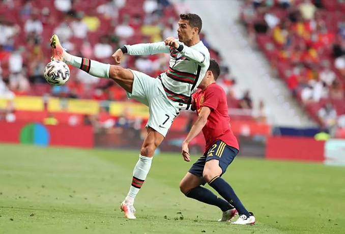 Soi k&egrave;o chẵn/ lẻ Bồ Đ&agrave;o Nha vs T&acirc;y Ban Nha, 1h45 ng&agrave;y 28/9