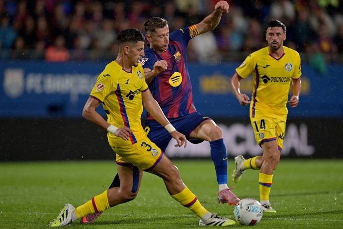 Nhận định, soi k&egrave;o Real Oviedo vs Barcelona, 2h30 ng&agrave;y 26/9: Qu&aacute; kh&oacute; cho t&acirc;n binh