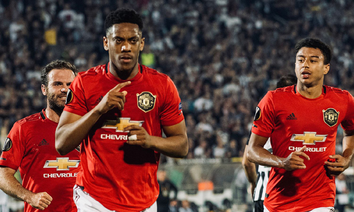 Thống k&ecirc; nổi bật sau khi MU ph&aacute; &lsquo;dớp&rsquo; kh&ocirc;ng thắng s&acirc;n kh&aacute;ch