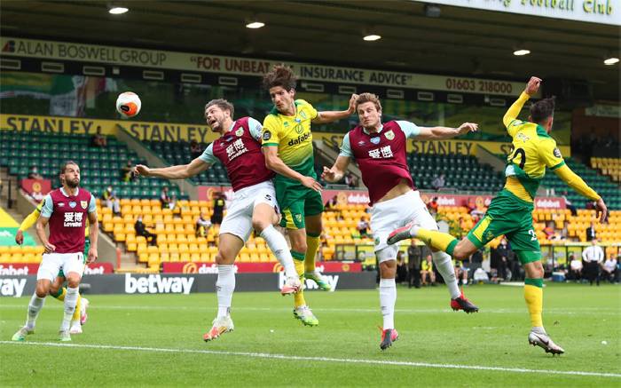 Nhận định, soi k&egrave;o Burnley vs Norwich, 2h ng&agrave;y 26/10