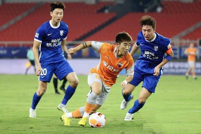 Soi k&egrave;o, dự đo&aacute;n Macao Shenzhen vs Wuhan Three Towns 18h30 ng&agrave;y 26/11