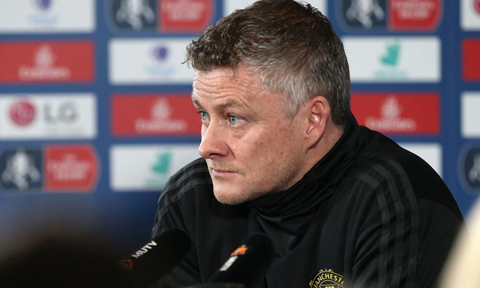 Ole Gunnar Solskjaer n&oacute;i g&igrave; về khả năng bị MU sa thải?