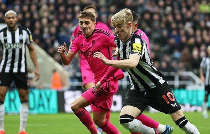 Nhận định, soi k&egrave;o Fulham vs Newcastle, 2h00 ng&agrave;y 28/1