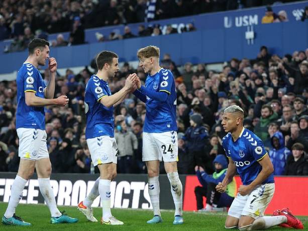 Đội h&igrave;nh ra s&acirc;n ch&iacute;nh thức Everton vs Man City, 0h30 ng&agrave;y 27/2