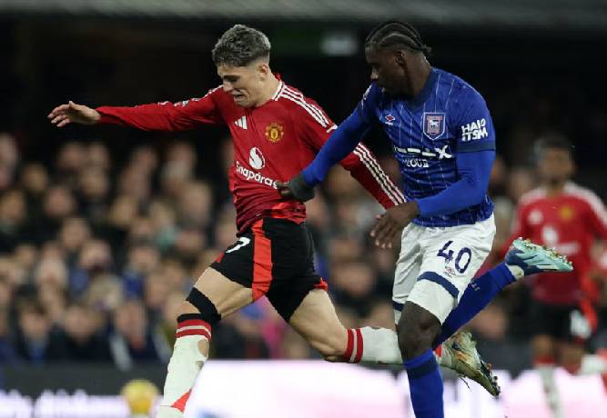 Si&ecirc;u m&aacute;y t&iacute;nh dự đo&aacute;n MU vs Ipswich, 02h30 ng&agrave;y 27/2