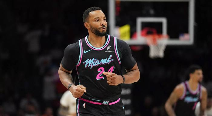 Nhận định b&oacute;ng rổ Philadelphia 76ers vs Miami Heat, 07h00 ng&agrave;y 27/2: Đại chiến v&igrave; v&eacute; play-off