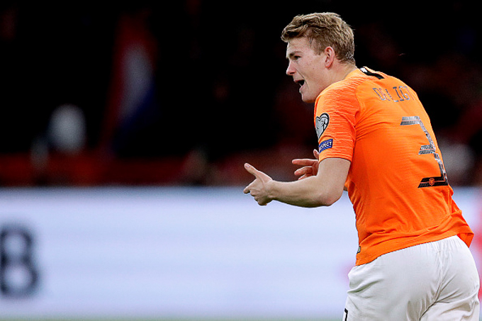 Barca l&agrave;m mọi c&aacute;ch để đưa De Ligt về Nou Camp