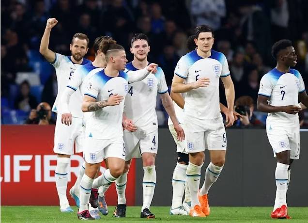 Đội h&igrave;nh ra s&acirc;n ch&iacute;nh thức Anh vs Ukraine, 23h ng&agrave;y 26/3 (cập nhật)