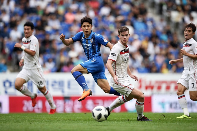 Nhận định Pohang Steelers vs Suwon Bluewings 17h30, 26/04 (VĐQG H&agrave;n Quốc)