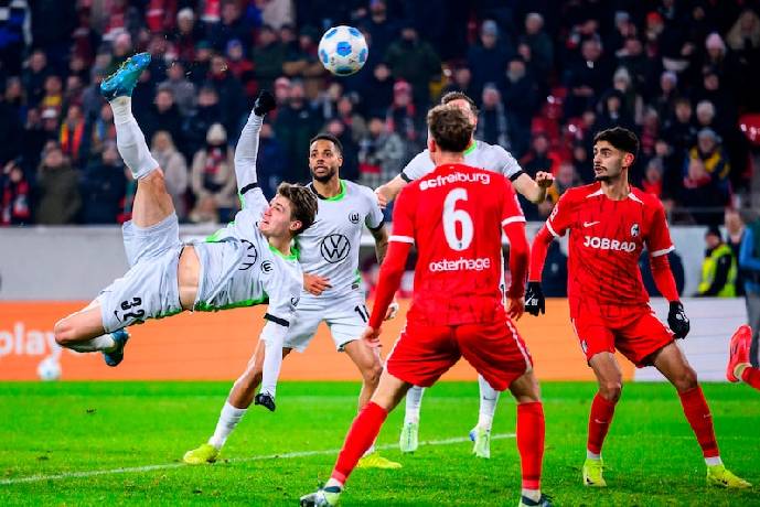 Nhận định, soi k&egrave;o Wolfsburg vs Freiburg, 20h30 ng&agrave;y 26/4: Bầy s&oacute;i hết động lực