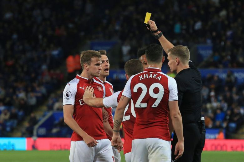 Tỷ lệ thẻ phạt chung kết C2 ch&acirc;u &Acirc;u: Chelsea vs Arsenal