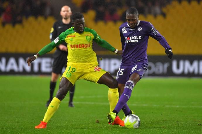 Soi k&egrave;o phạt g&oacute;c Toulouse vs Nantes, 1h45 ng&agrave;y 28/5