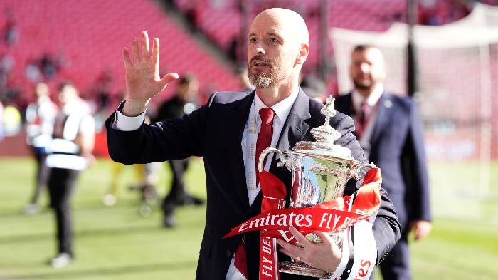 HLV Ten Hag kh&ocirc;ng lo sợ bị sa thải ở MU sau khi v&ocirc; địch FA Cup