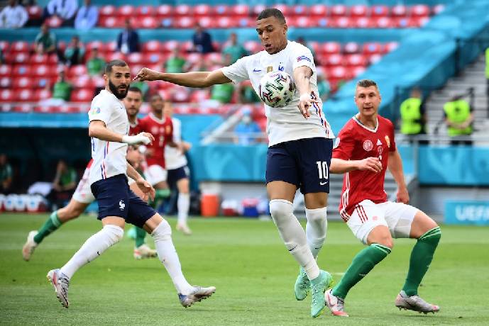 Dự đo&aacute;n, soi k&egrave;o thẻ v&agrave;ng Ph&aacute;p vs Thụy Sĩ, 2h ng&agrave;y 29/6