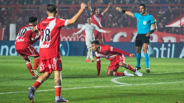 Soi k&egrave;o phạt g&oacute;c Argentinos Juniors vs Arsenal Sarandi, 6h30 ng&agrave;y 27/6